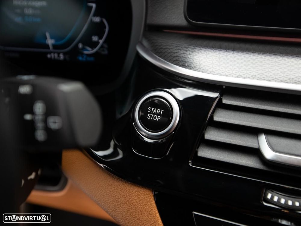 BMW 530 e Pack Desportivo M - 20