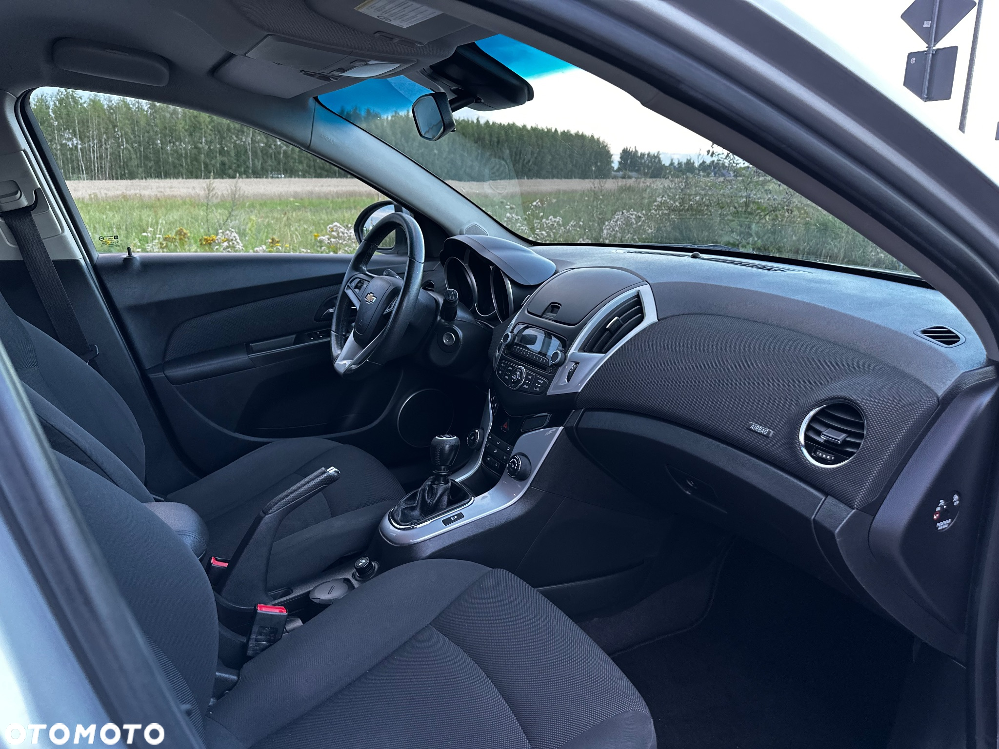 Chevrolet Cruze - 14