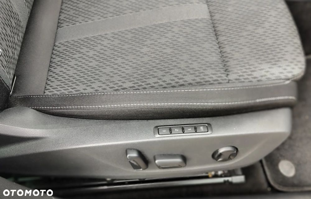 Skoda Octavia 2.0 TDI Style DSG - 15