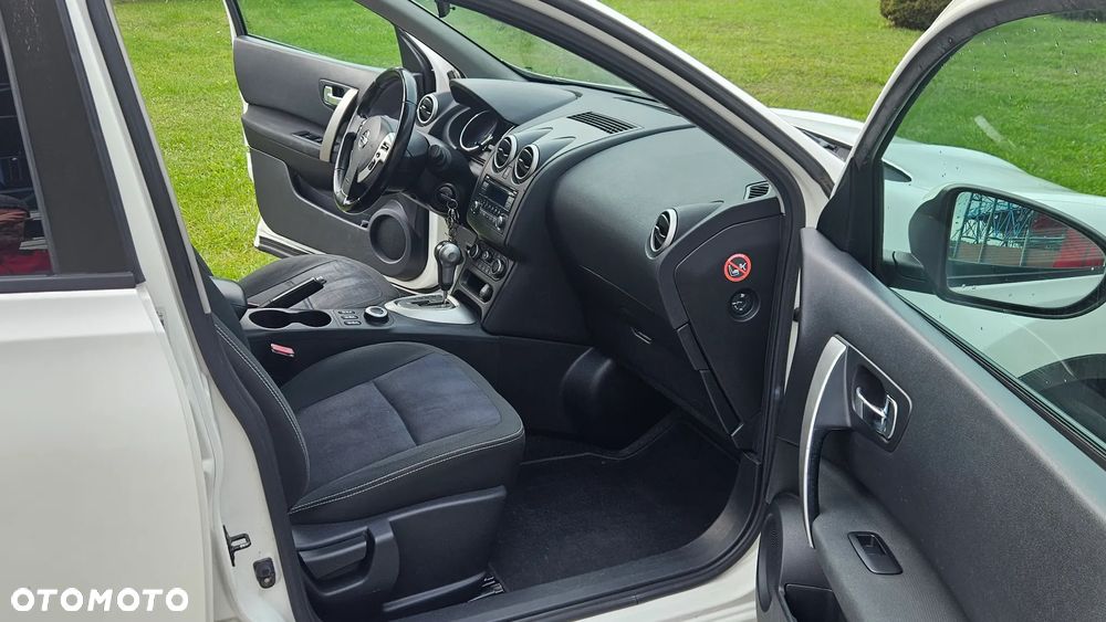 Nissan Qashqai - 14
