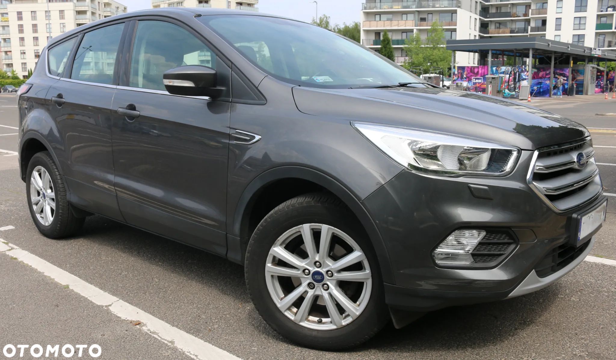 Ford Kuga - 1