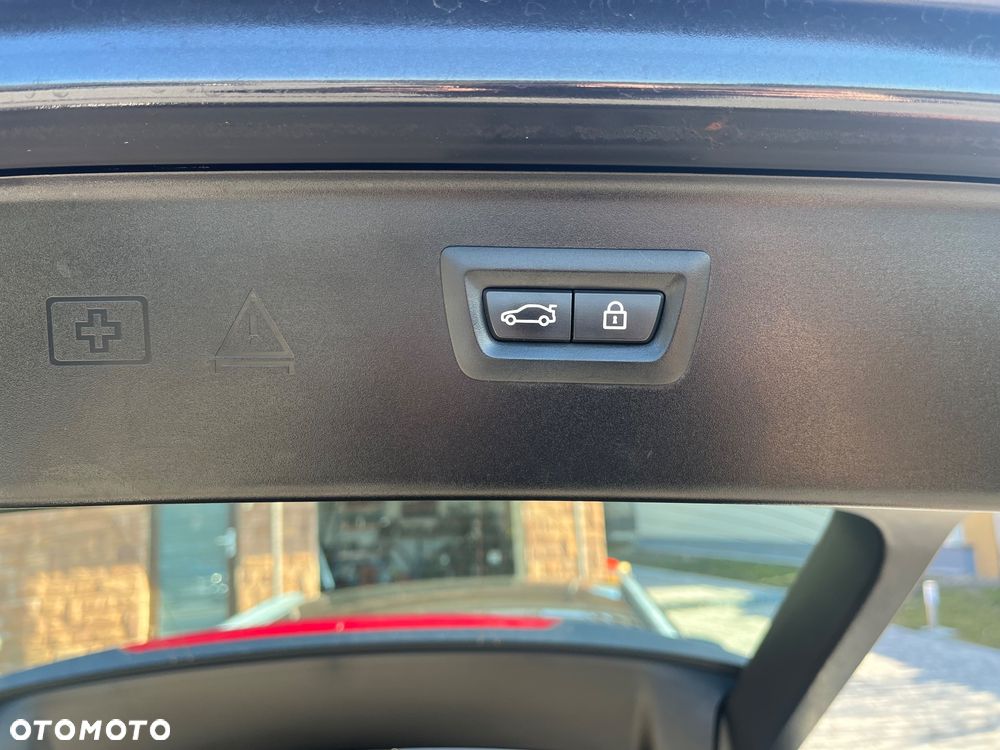 BMW Seria 5 530d xDrive - 35