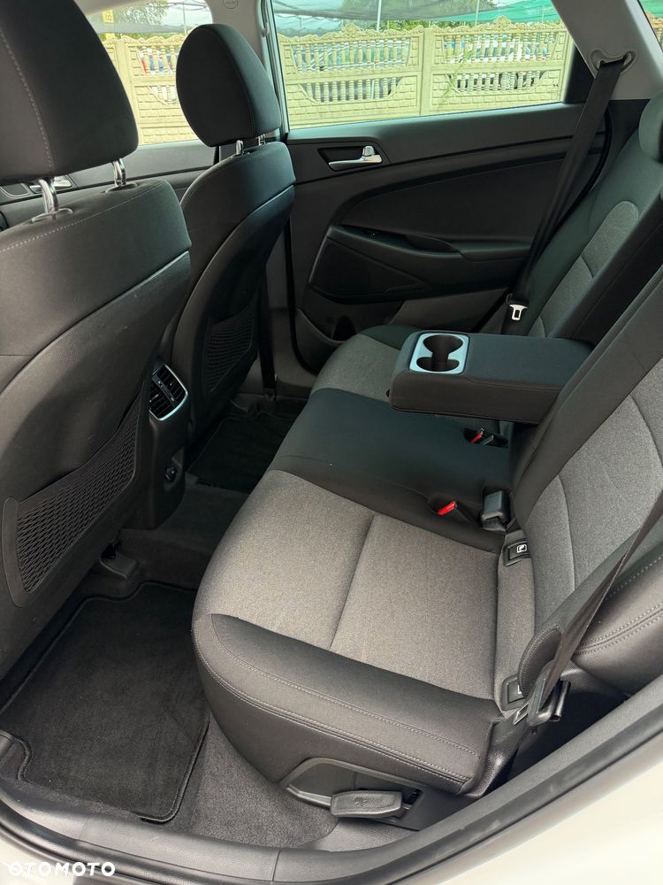 Hyundai Tucson 1.6 GDi 2WD Select - 21