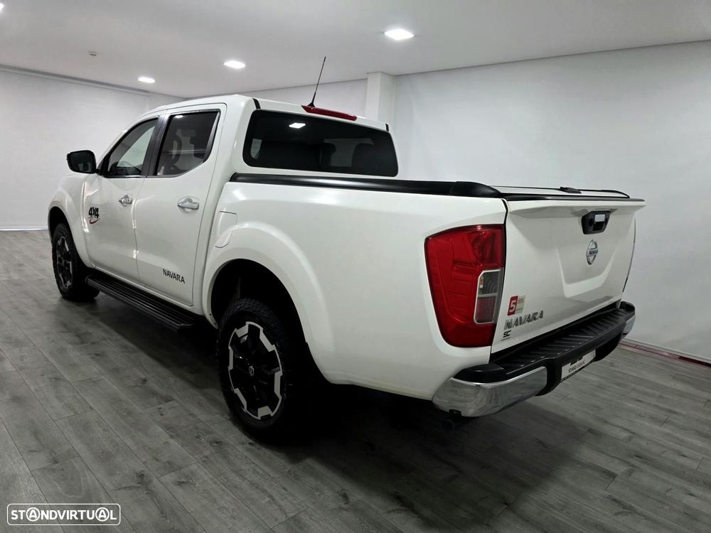 Nissan Navara 2.3 DCI 4WD N-CONNECTA NACIONAL 5 LUGARES - 3