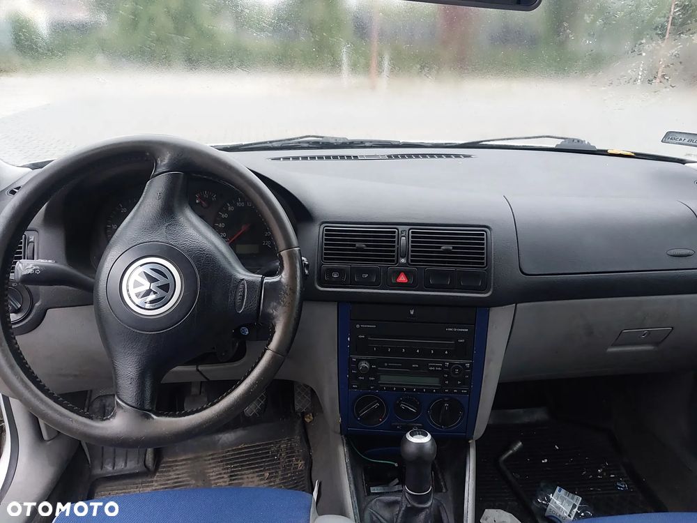 Volkswagen Golf 4 IV GENERATION silnik kompletny 1.9 TDI 90 KM ALH skrzynia biegów sprzęgło pompa wtryskowa paliwa drzwi lewe prawe zderzak maska błotnik klapa lusterko LB7Z turbina maglownica mcperson sanki belka osłona zbiorniczek zamek alufelgi r16 zwrotnica zacisk hamulcowy amortyzator mechanizm szyby serwo pompa pompka panel podszybie lampa tłumik wydech szyba sonda fotel pompka głowica NA CZĘŚCI WSZYSTKIE CZĘŚCI - 24