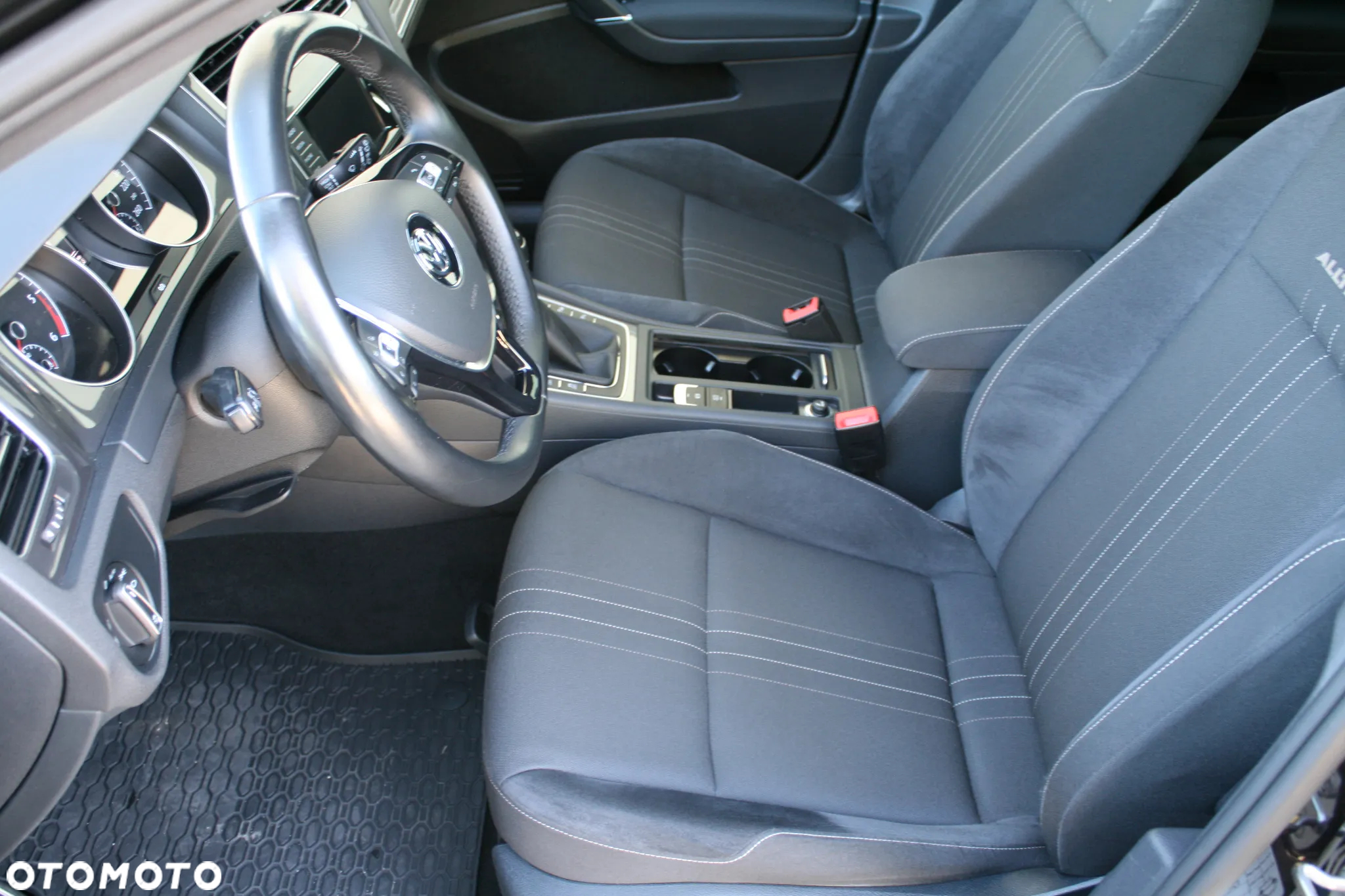Volkswagen Golf Alltrack 2.0 TDI BMT 4Mot - 13