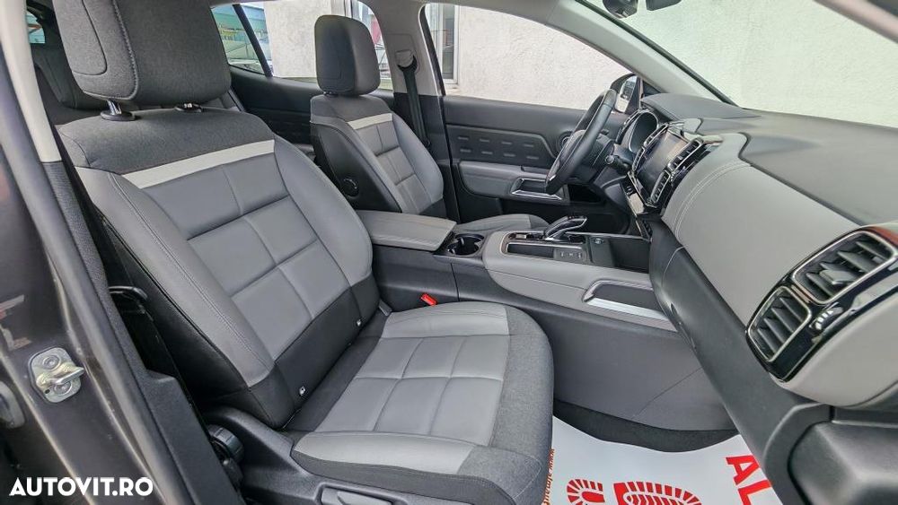 Citroën C5 Aircross 225 e-EAT8 SHINE - 13