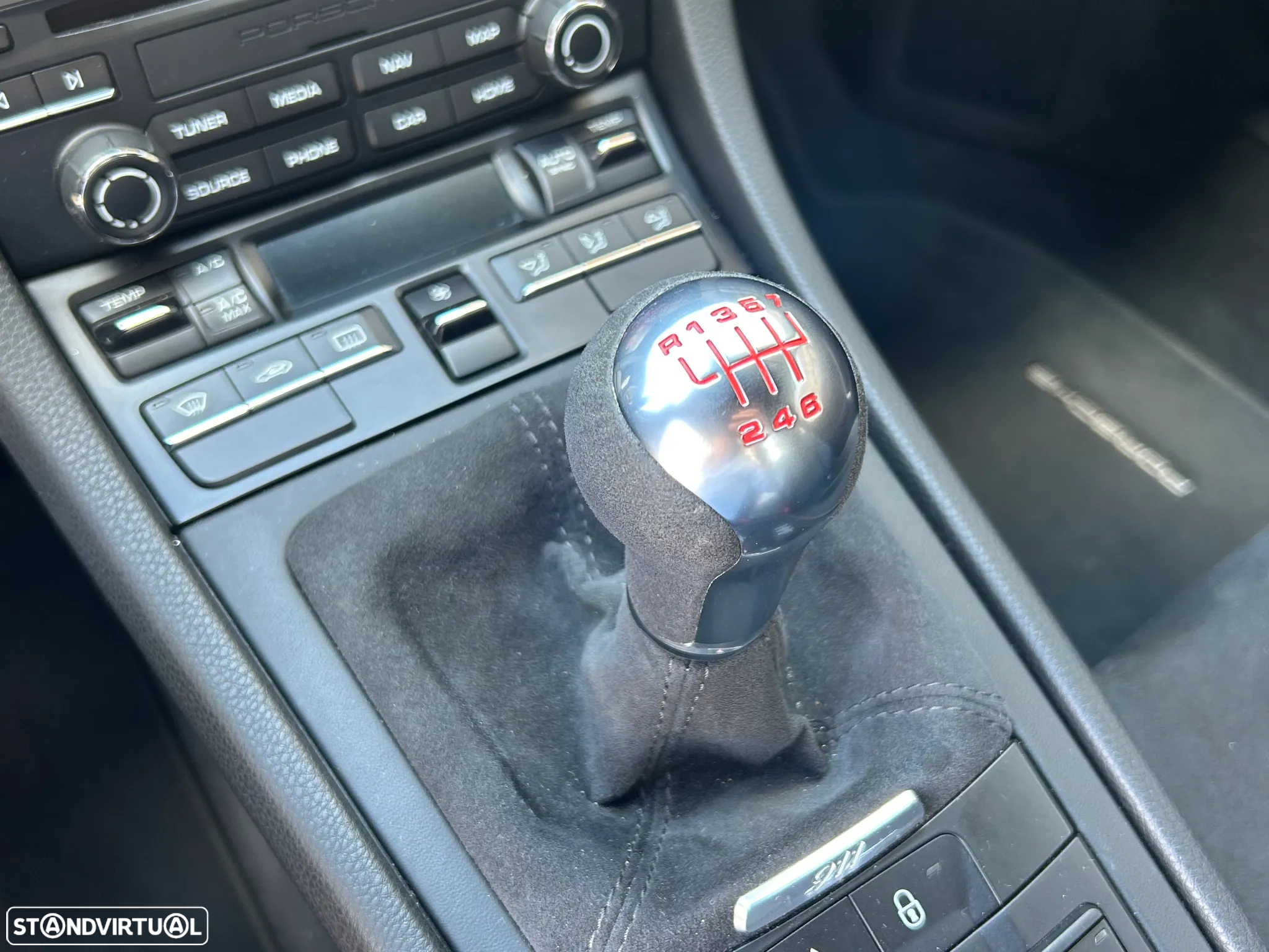 Porsche 911 (991) Carrera T - 11