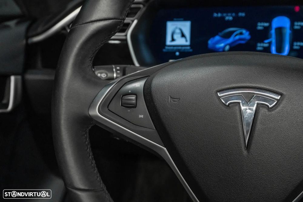 Tesla Model S 75 - 11