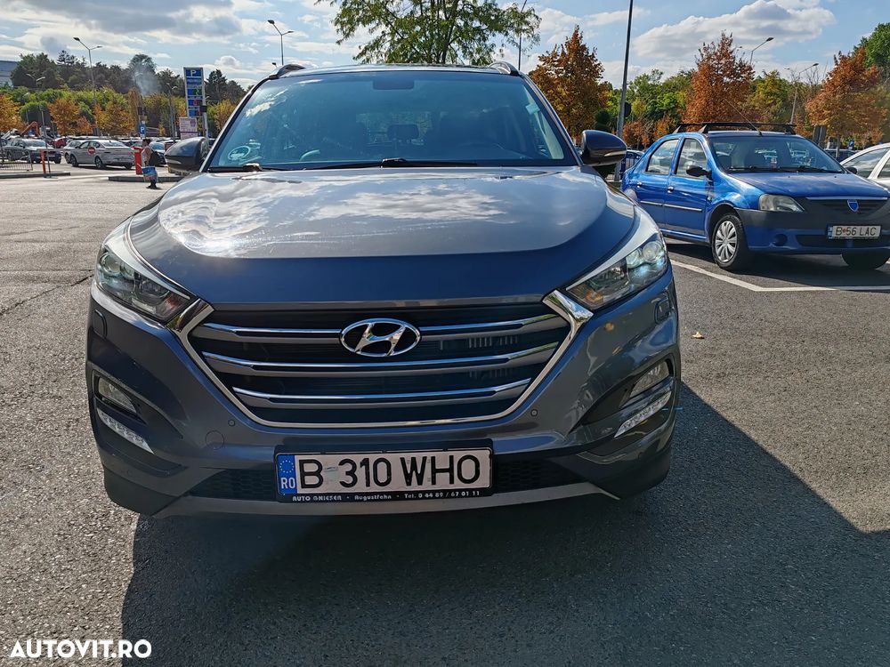 Hyundai Tucson 2.0 CRDI 4WD Automatik Premium - 4