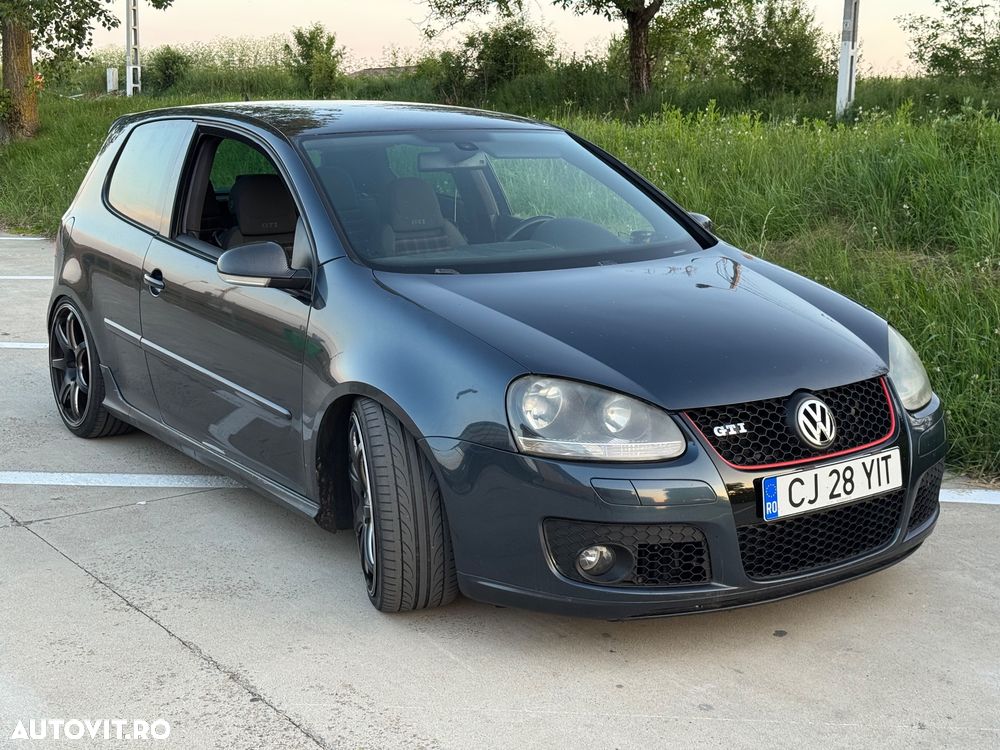 Volkswagen Golf 2.0 GTI - 7