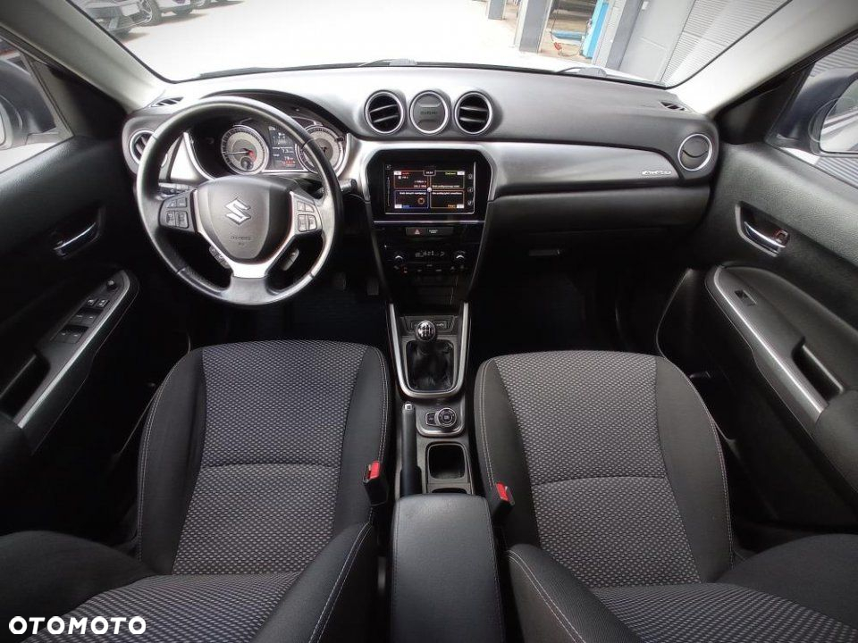 Suzuki Vitara - 13