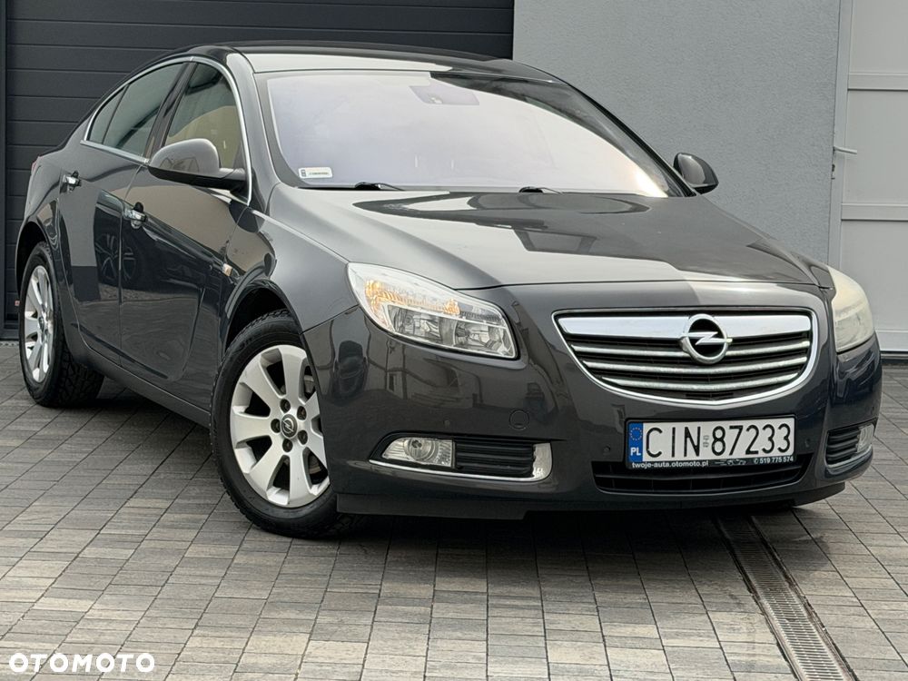 Opel Insignia - 2