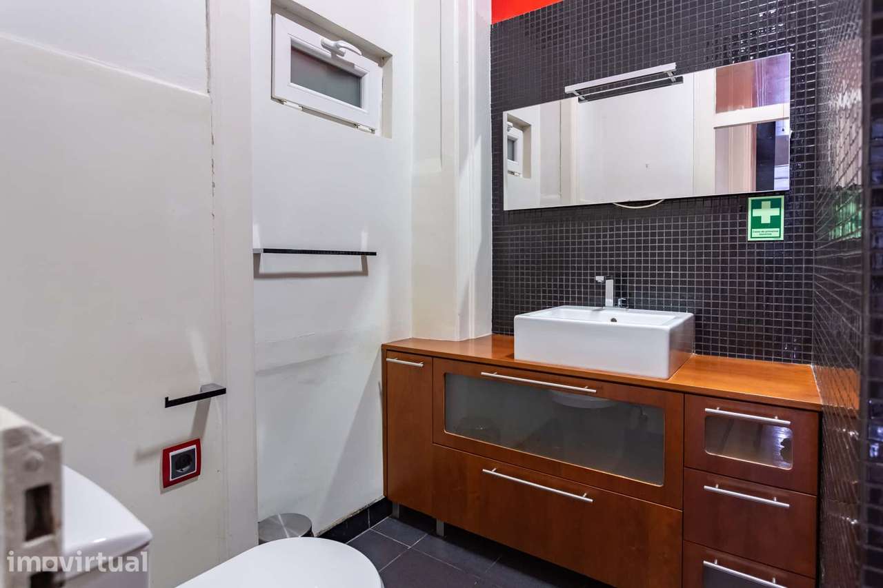 Apartment in Rua da Glória, Lisboa for 80 m² with 2 bedrooms - Grande imagem: 4/19