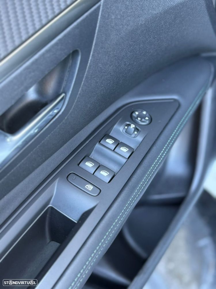 Peugeot 3008 - 18