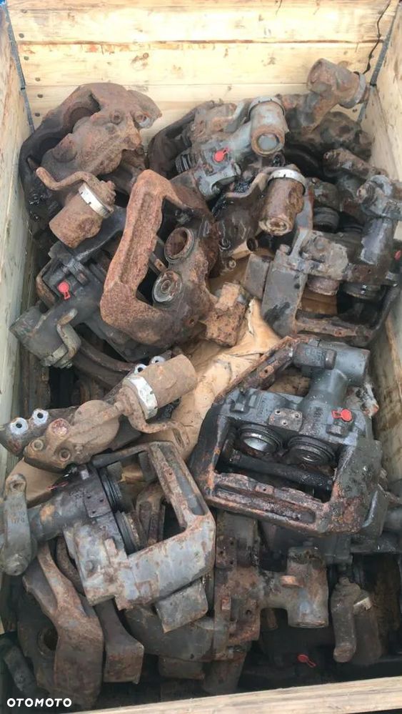 Zacisk Hamulcowy  Tył Mercedes Vario - 2