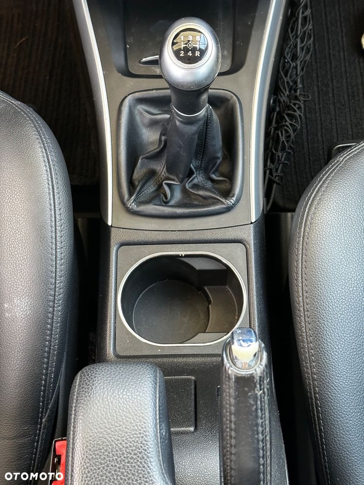 Mercedes-Benz Klasa B 160 BlueEFFICIENCY SPORT EDITION - 26