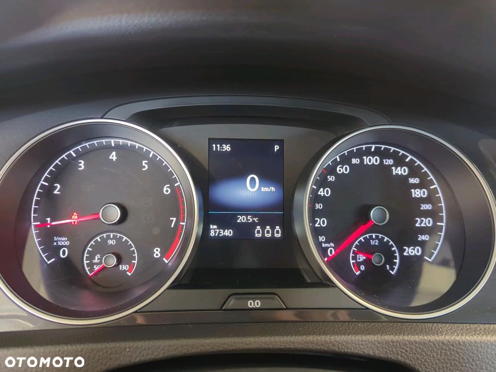 Volkswagen Golf 1.5 TSI BMT Evo Comfortline DSG - 6