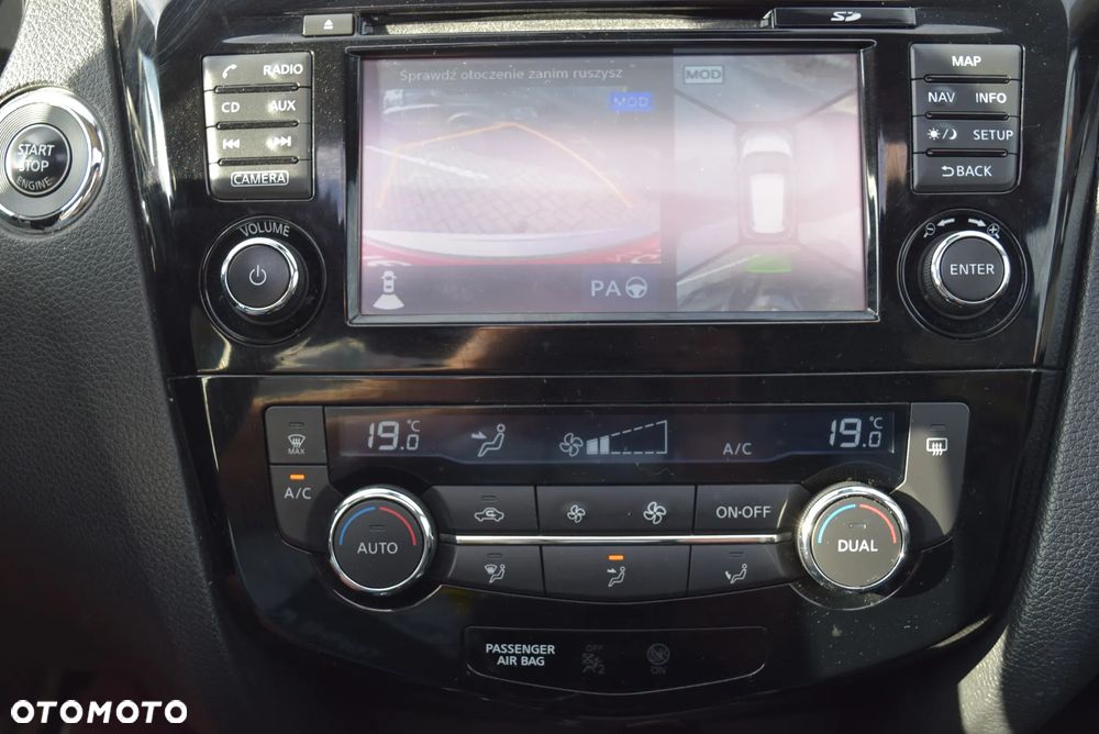 Nissan X-Trail 1.6 DCi Tekna 4WD - 26