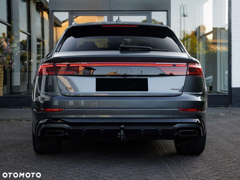 Audi Q8 - 3