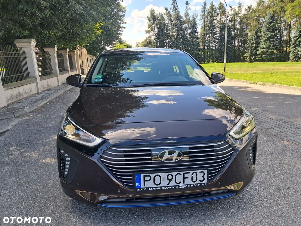 Hyundai IONIQ Hybrid Premium - 17