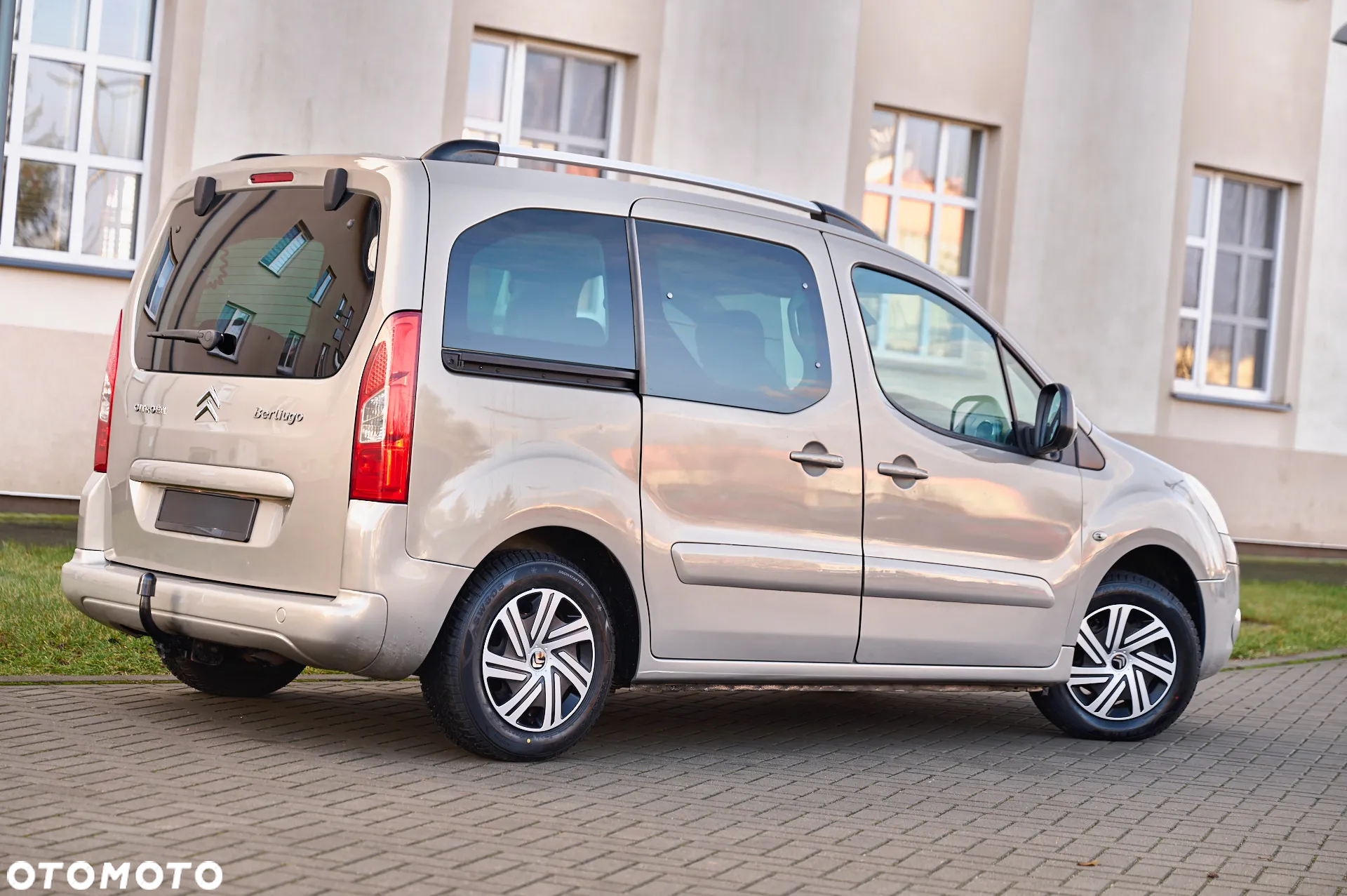Citroën Berlingo II 1.6 HDi Multispace Plus - 2