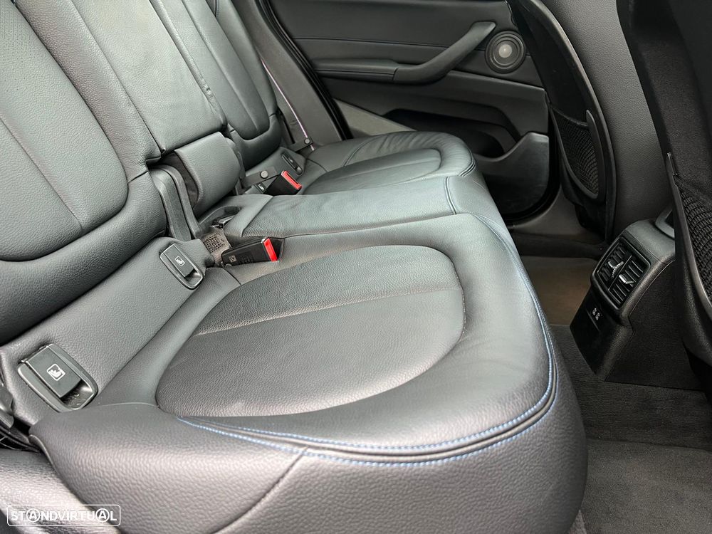 BMW X1 xDrive25e M Sport - 7