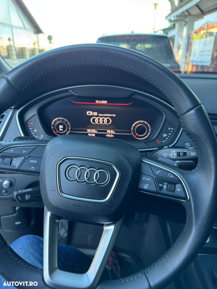 Audi Q5 2.0 TFSI S tronic Design - 4