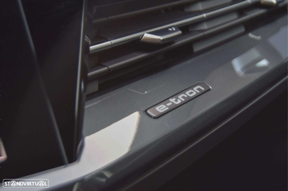 Audi Q4 Sportback e-tron 45 82 kWh SE Business Plus - 13