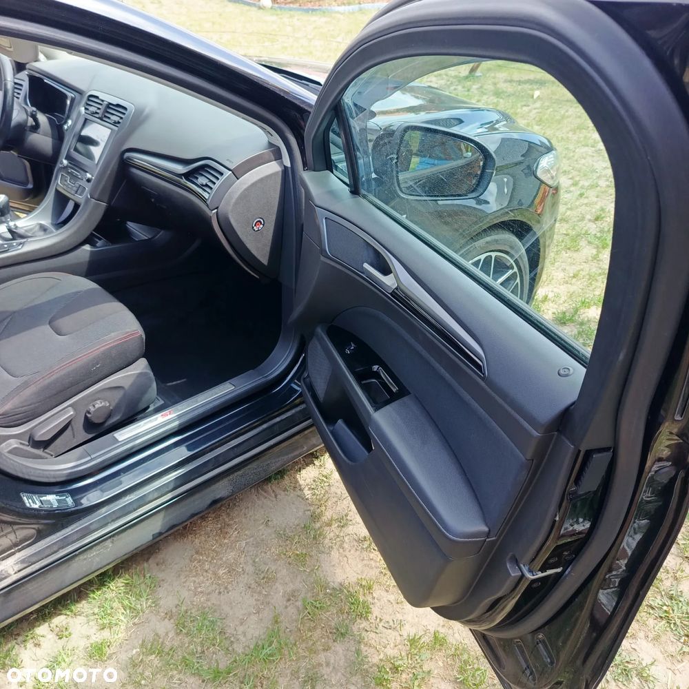 Ford Mondeo 2.0 TDCi ST-Line - 12