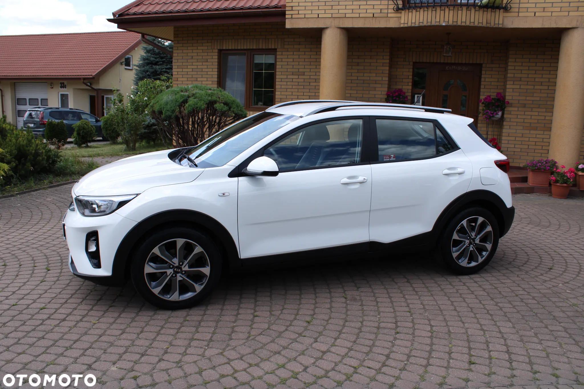 Kia Stonic 1.0 T-GDI M - 4