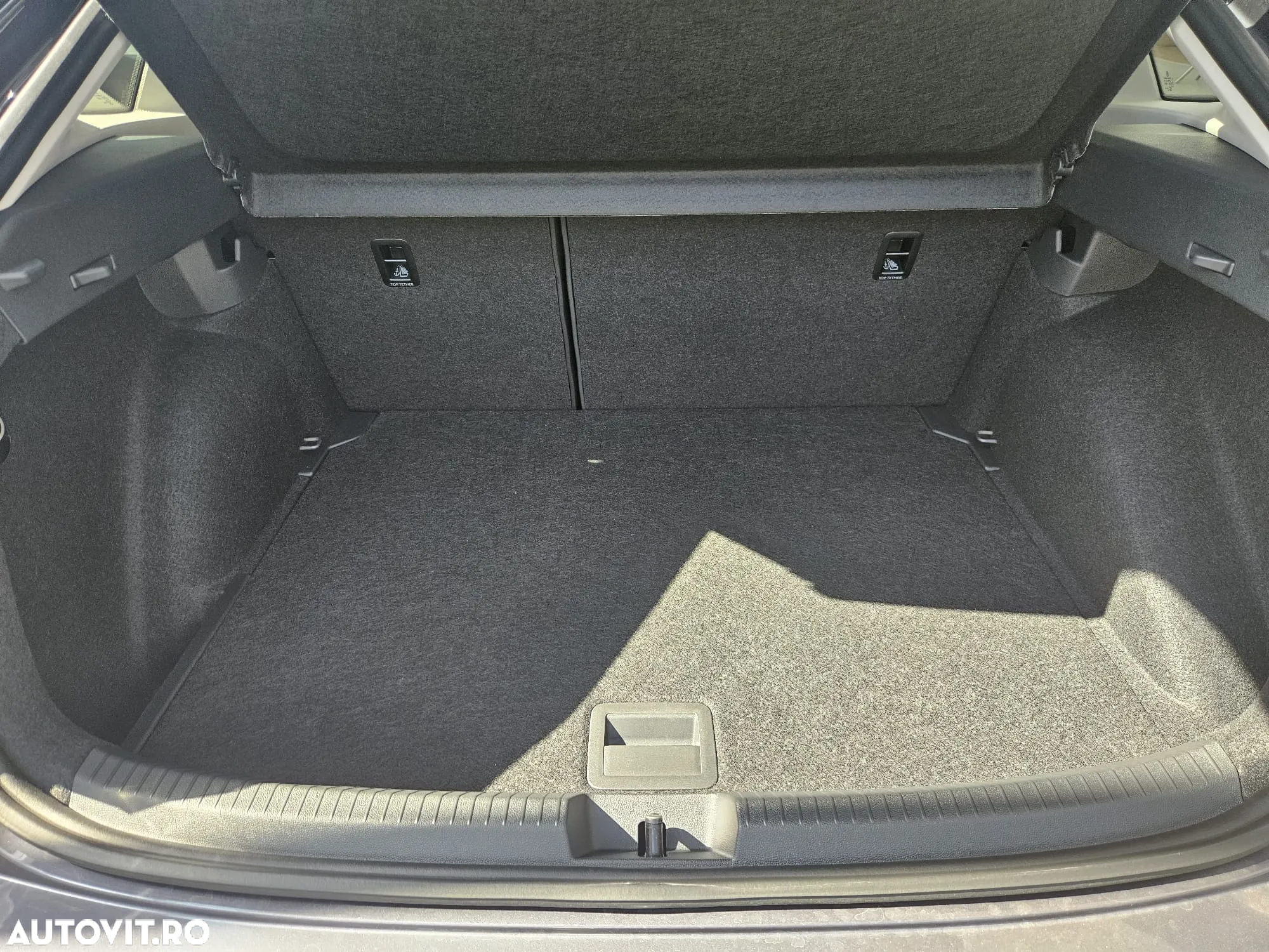 Volkswagen Taigo 1.0 TSI DSG Life - 18
