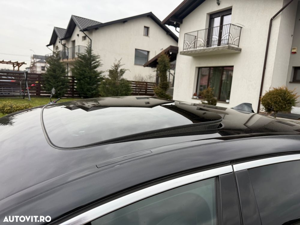 BMW Seria 5 520d - 31