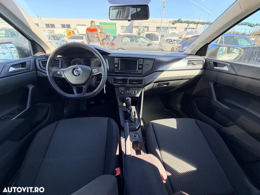 Volkswagen Polo - 4