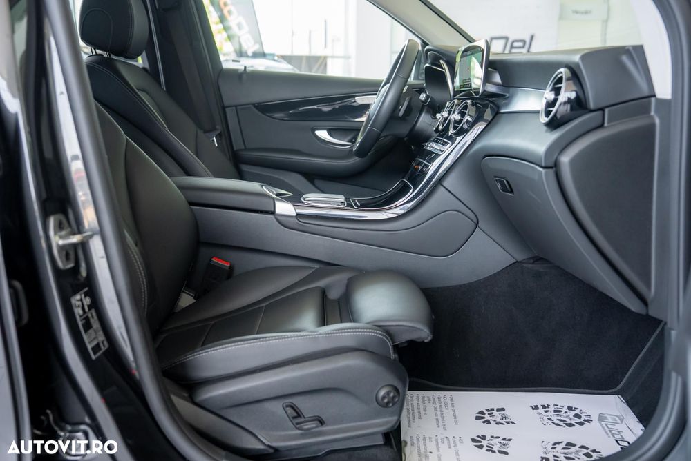 Mercedes-Benz GLC 300 de 4Matic 9G-TRONIC - 17