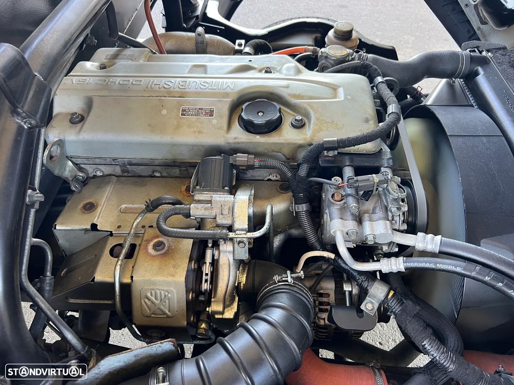 Mitsubishi Fuso Canter 3C13 AC 5,50m caixa - 16