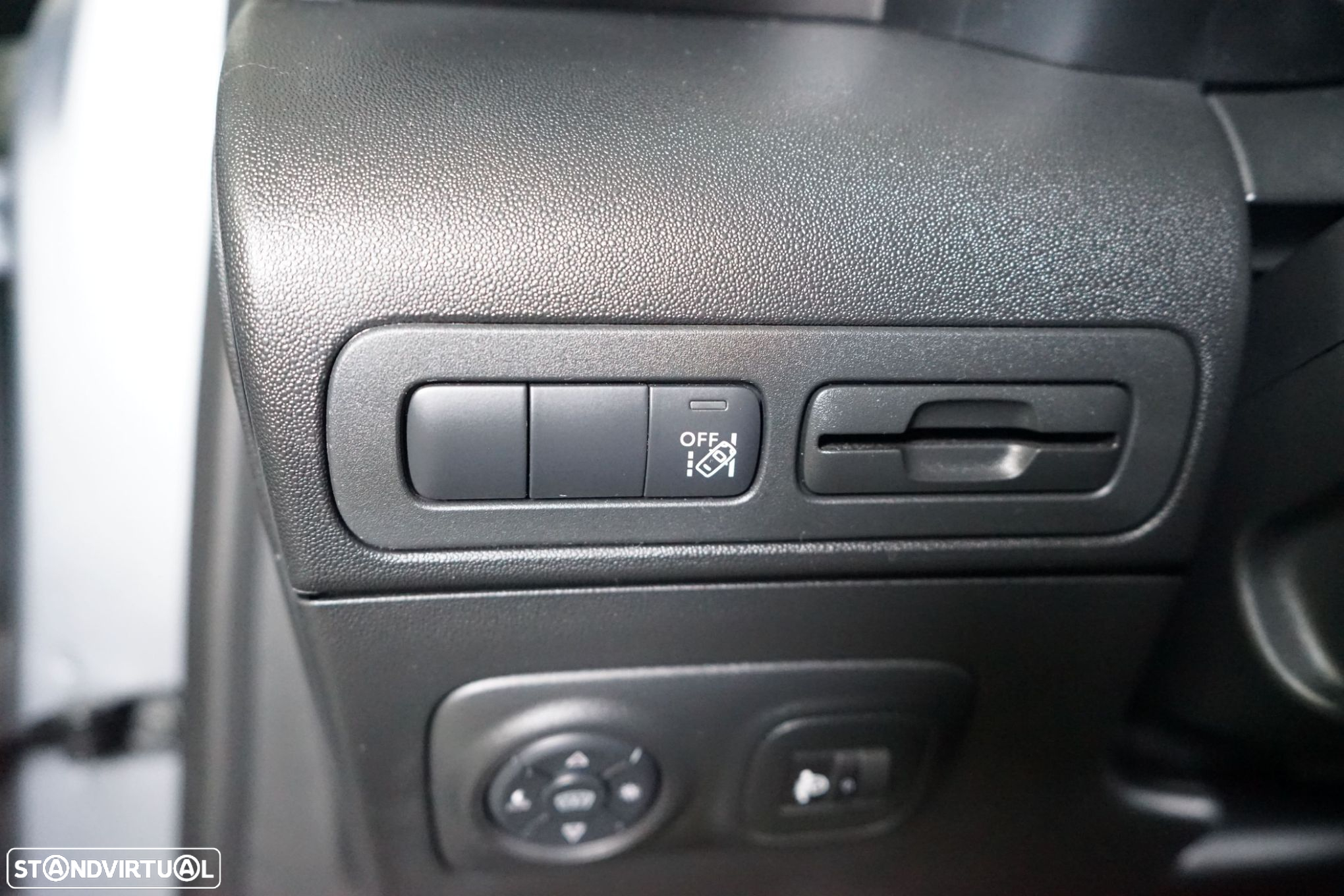 Citroën C3 Aircross 1.2 PureTech Shine - 28