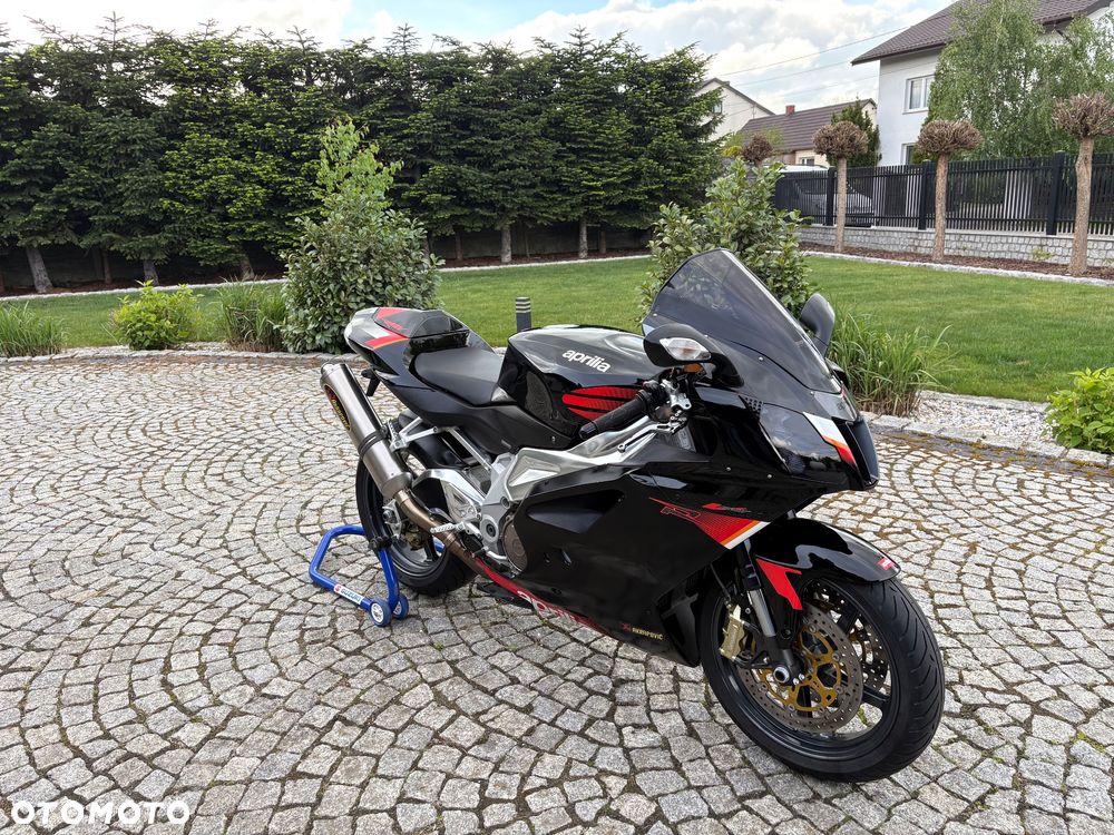Aprilia RSV - 29