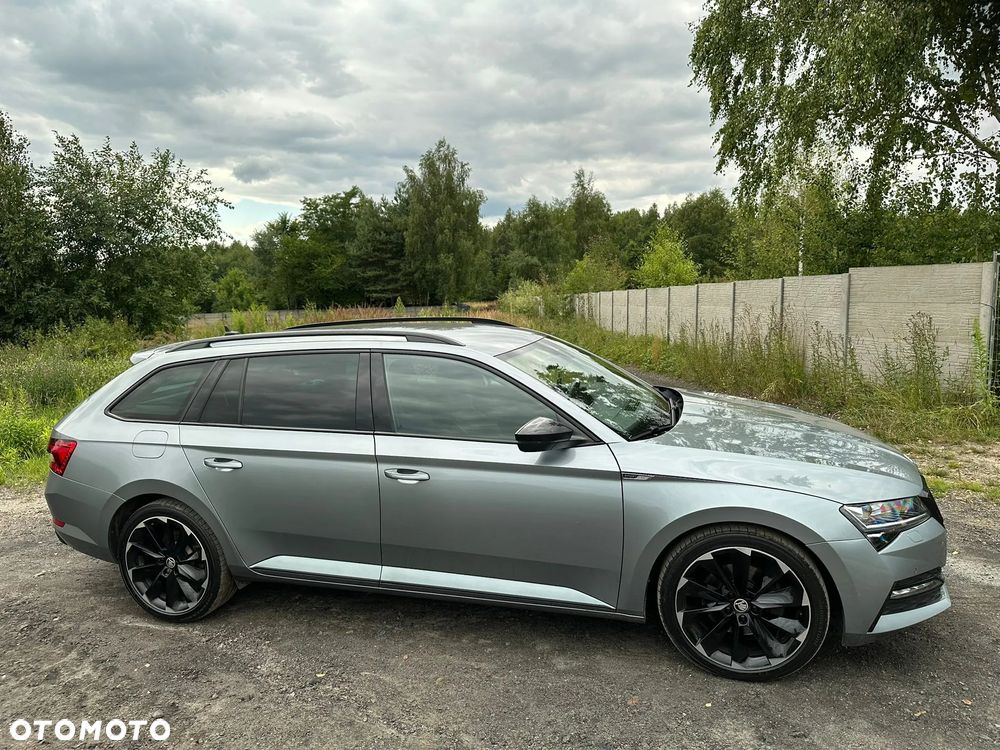 Skoda Superb 2.0 TDI SCR Sportline DSG - 4