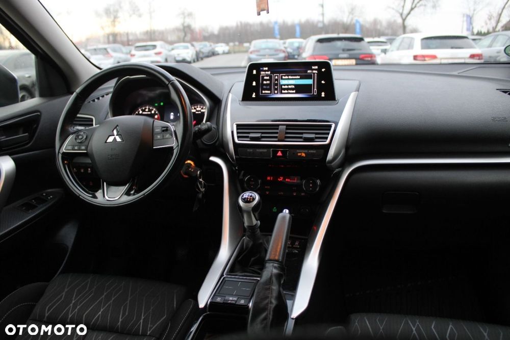 Mitsubishi Eclipse Cross - 40