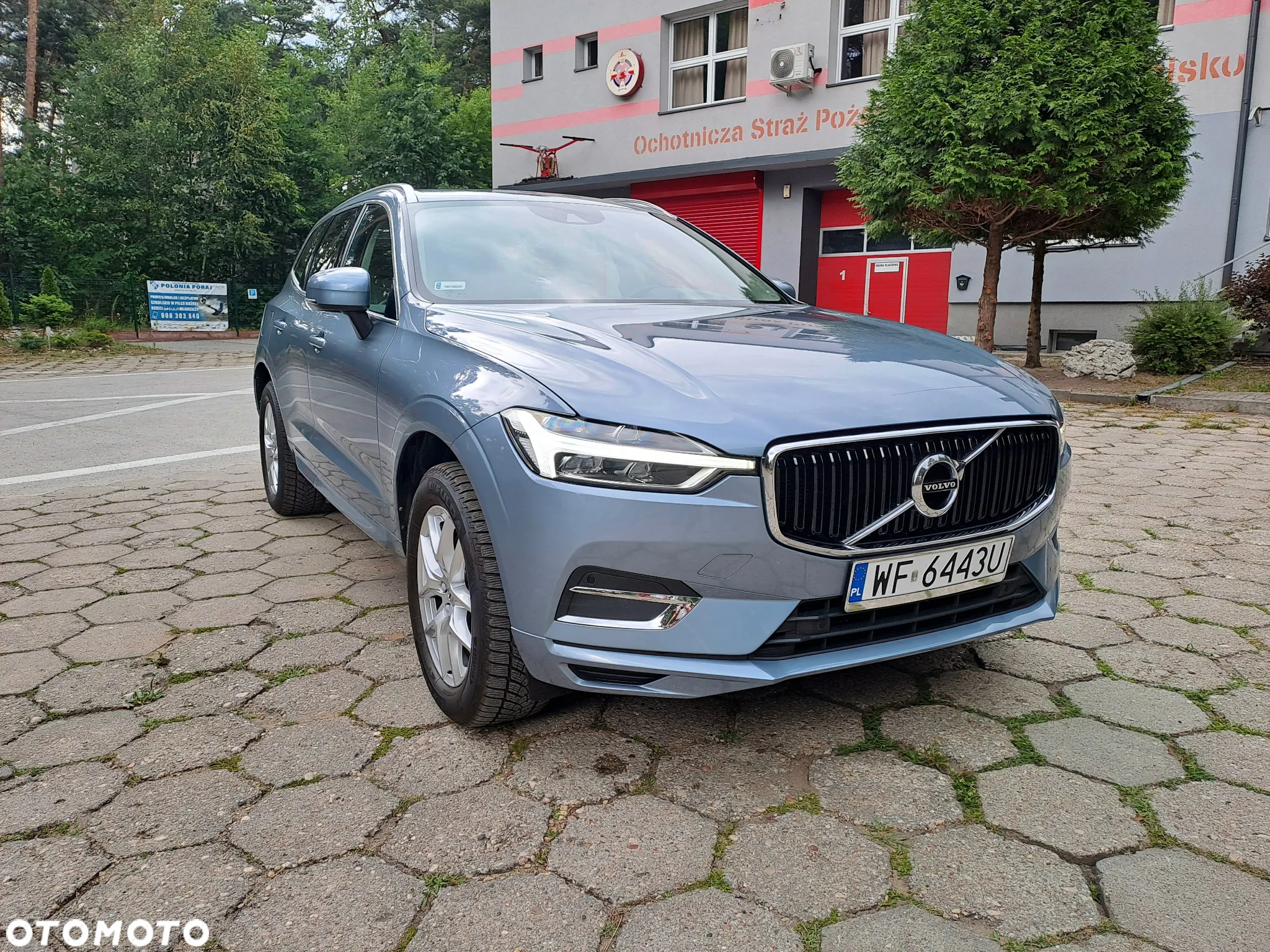 Volvo XC 60 B4 D AWD Momentum Pro - 18