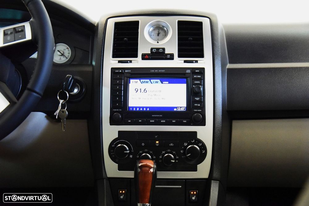 Chrysler 300 C 3.0 CRD - 26