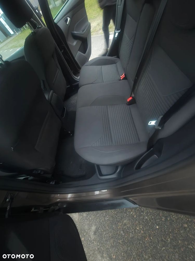 Ford Focus 1.0 EcoBoost Titanium - 10