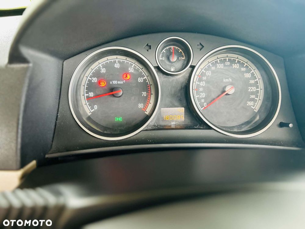 Opel Astra 1.6 Cosmo - 17