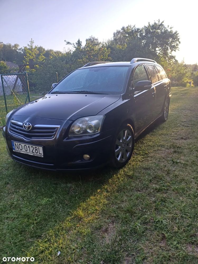 Toyota Avensis - 3
