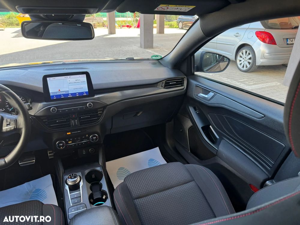 Ford Focus 1.5 EcoBlue Start-Stopp-System Aut. ST-LINE - 12