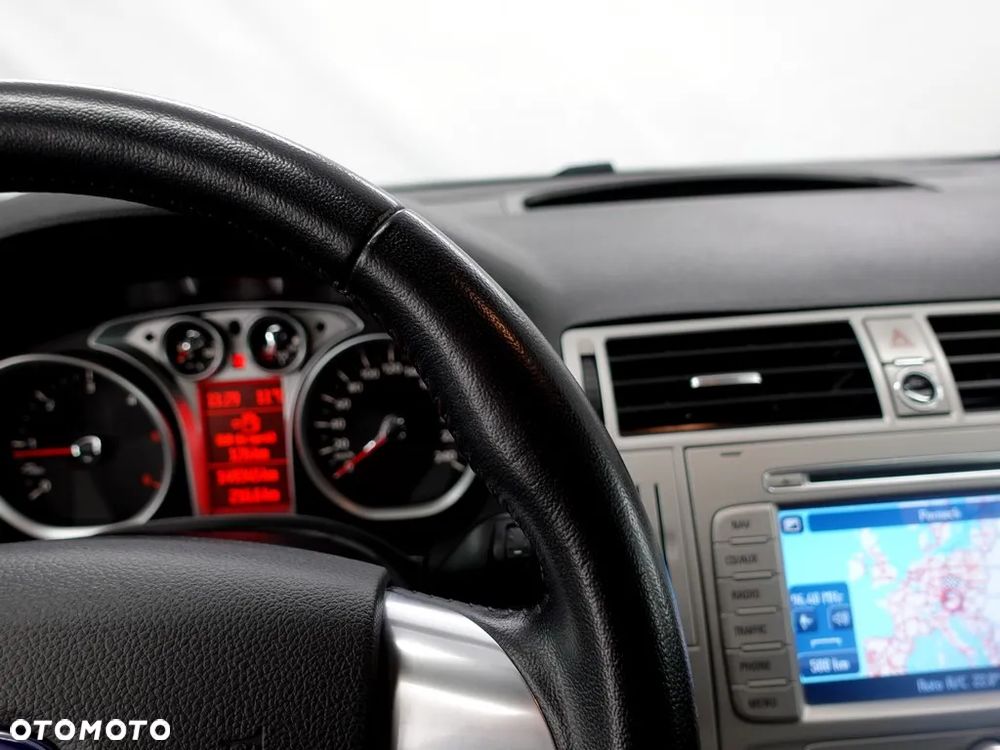 Ford Kuga 2.0 TDCi Titanium S - 25