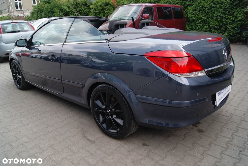 Opel Astra 1.9 CDTI DPF Sport - 3