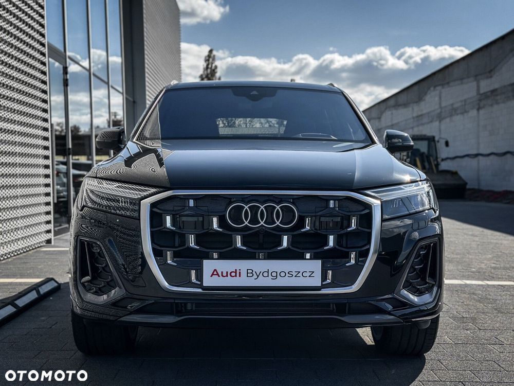 Audi Q7 - 12