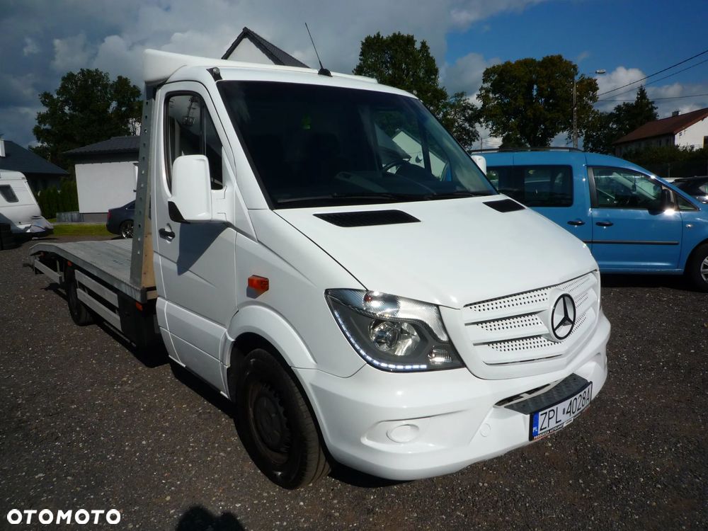 Mercedes-Benz Sprinter - 4